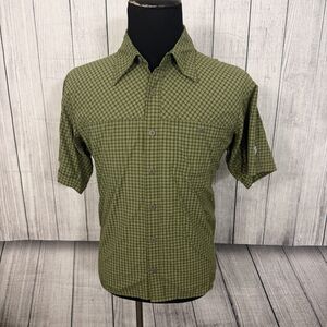 Mountain Hard Wear Mens Large Green Check Short Sleeve Vented Button-Front Shirt